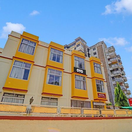 Oyo Flagship 80463 Hotel Mini Palace Vadodara Eksteriør billede